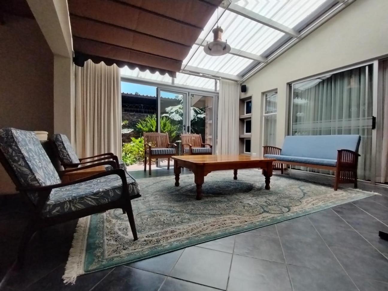 Glen Marion Guest House Претория Экстерьер фото